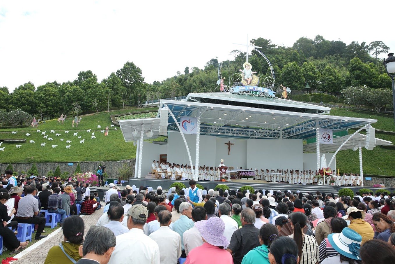 Tour du lịch hành hương