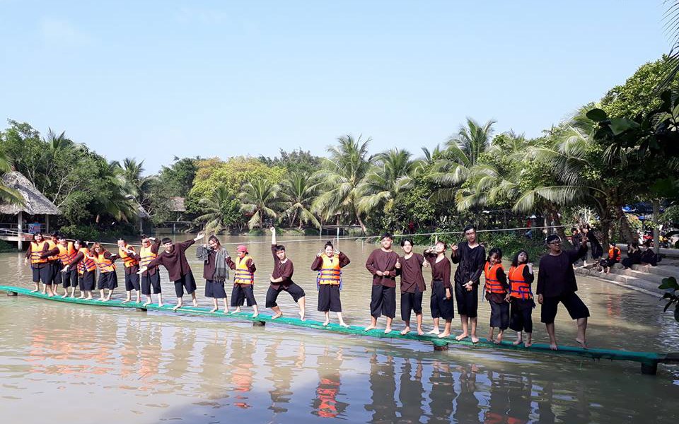 Đã đi tour Bến Tre, bạn hãy ghé qua khu du lịch Lan Vương. tour du lich ben tre. 