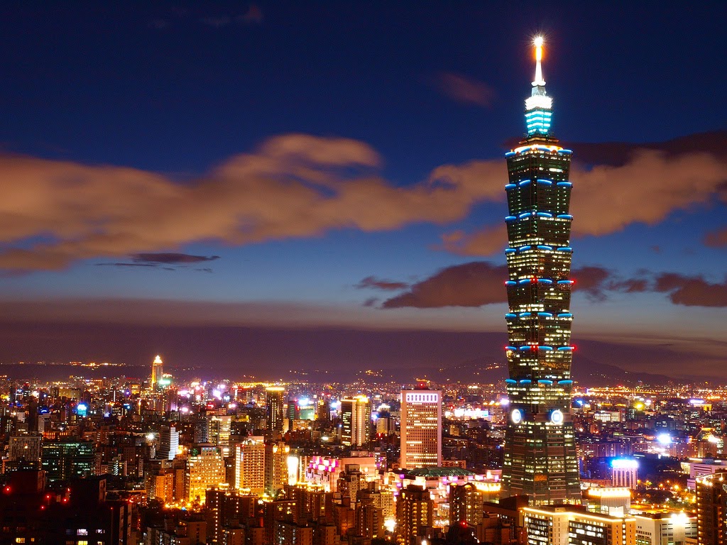 Tour Đài Loan - Tháp Taipei 101 rực rỡ về đêm